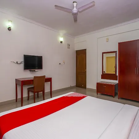 Oyo 23360 White Bricks Inn